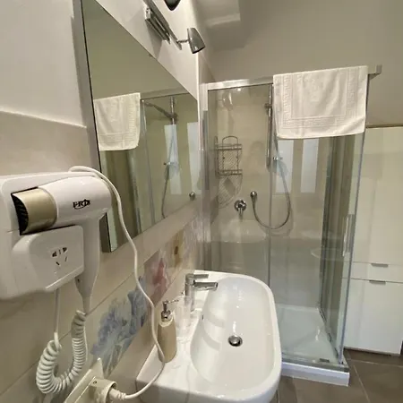 Urbano - Stazione بيت ضيافة تيرني