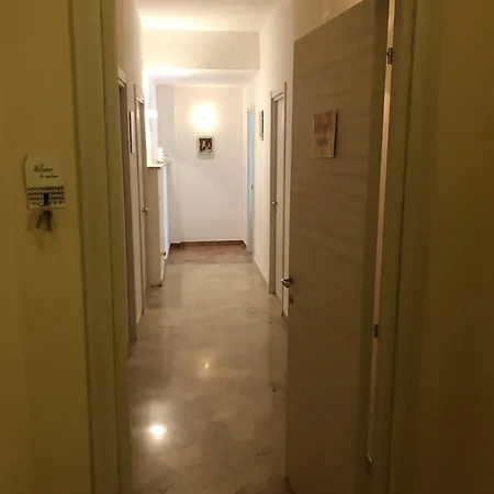 Pensjonat Urbano - Stazione 3*