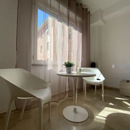 بيت ضيافة Urbano - Stazione 3*