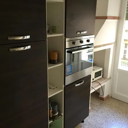 بيت ضيافة Urbano - Stazione تيرني